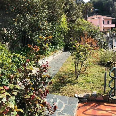 Apartament Villetta A 50 Metri Dal Mare Albisola Superiore